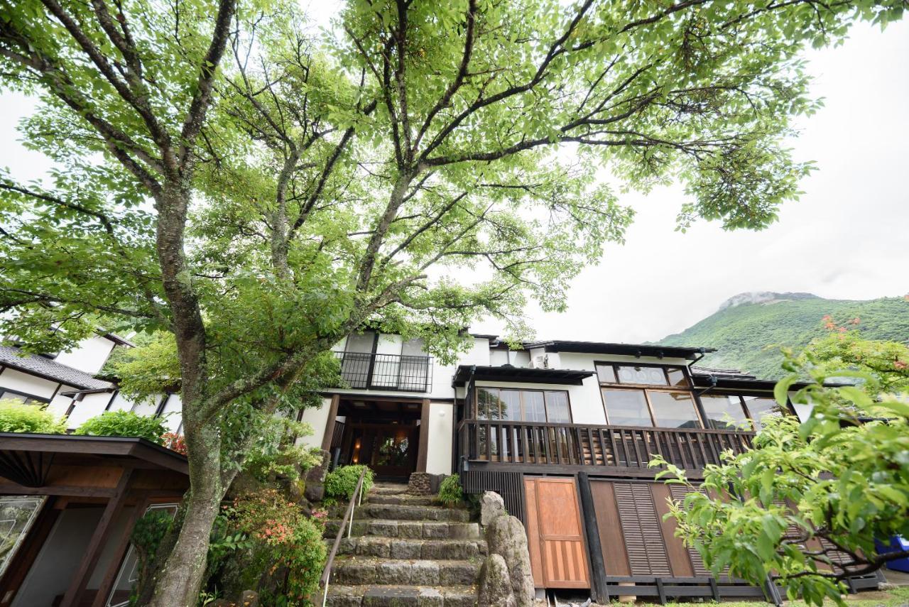 Yufuin Onsen Tsukanoma Hotel ภายนอก รูปภาพ