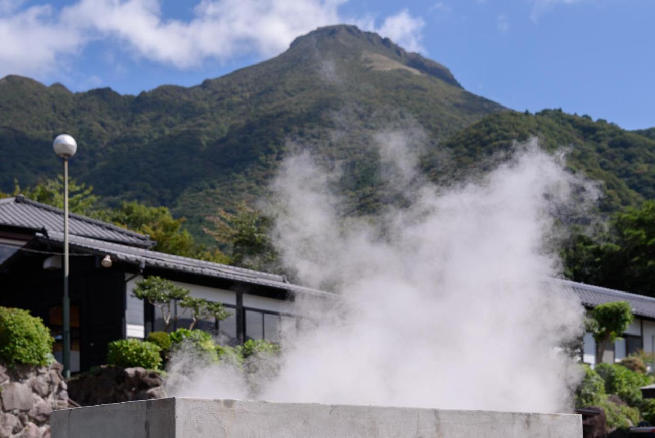 Yufuin Onsen Tsukanoma Hotel ภายนอก รูปภาพ