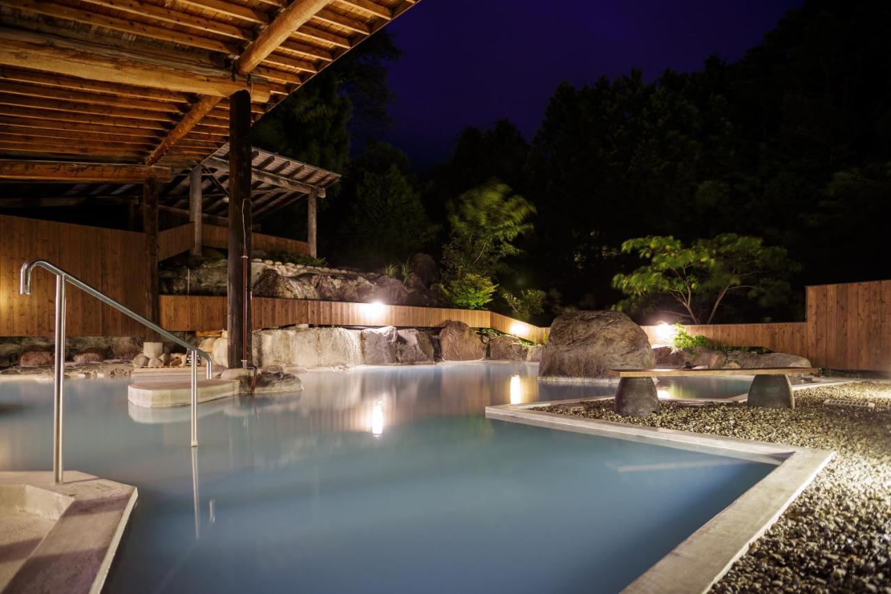 Yufuin Onsen Tsukanoma Hotel ภายนอก รูปภาพ